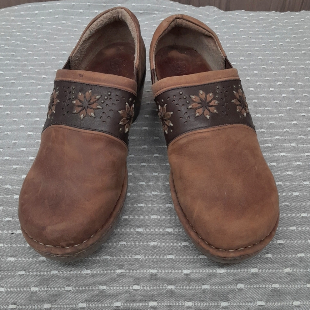 Ariat leather clogs